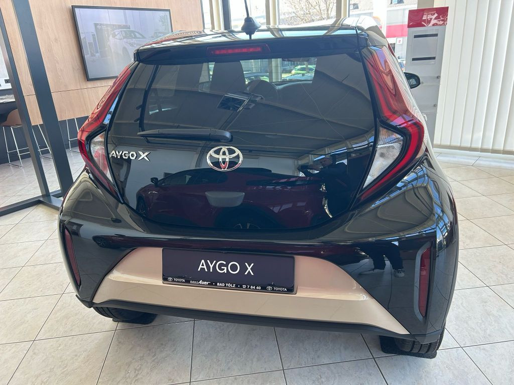 Toyota Aygo X