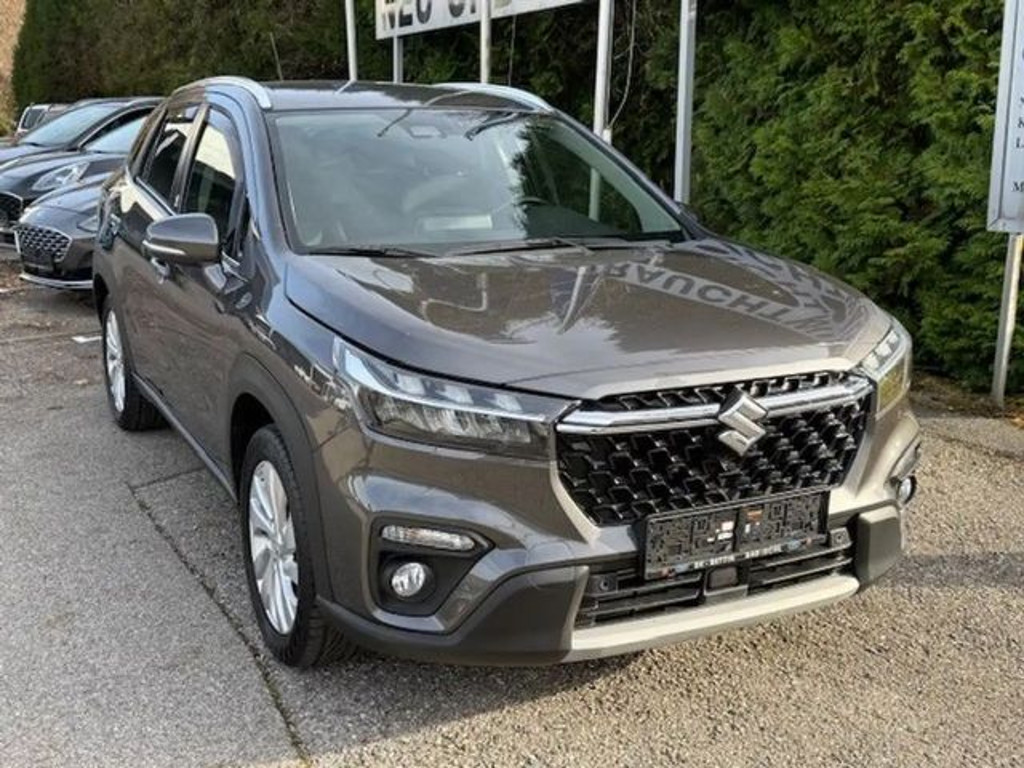 Suzuki S-Cross