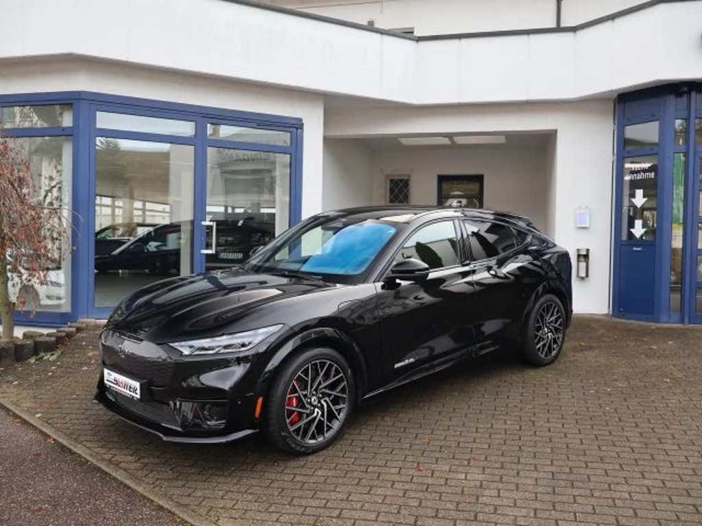 Ford Mustang Mach-E AWD GT