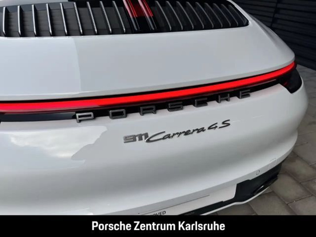 Porsche 992