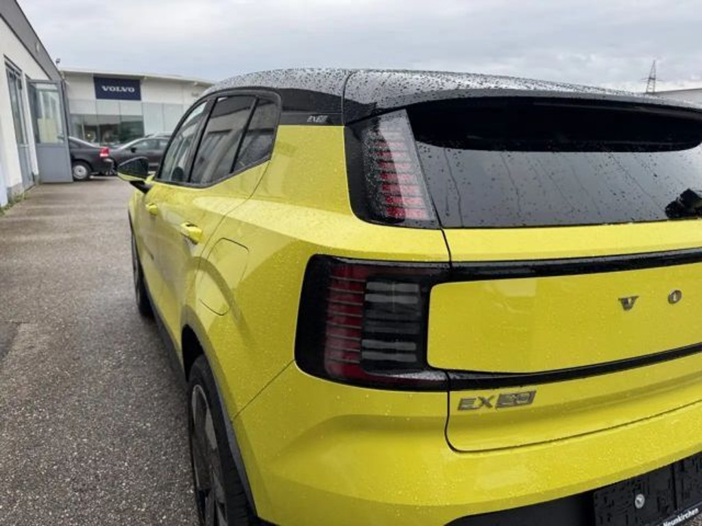 Volvo EX30