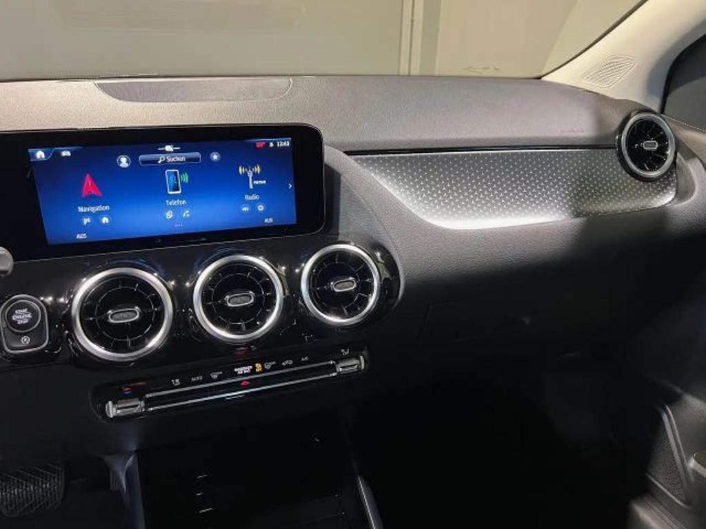 Mercedes-Benz B-Klasse B 200 Progressive B 200 d Sedan