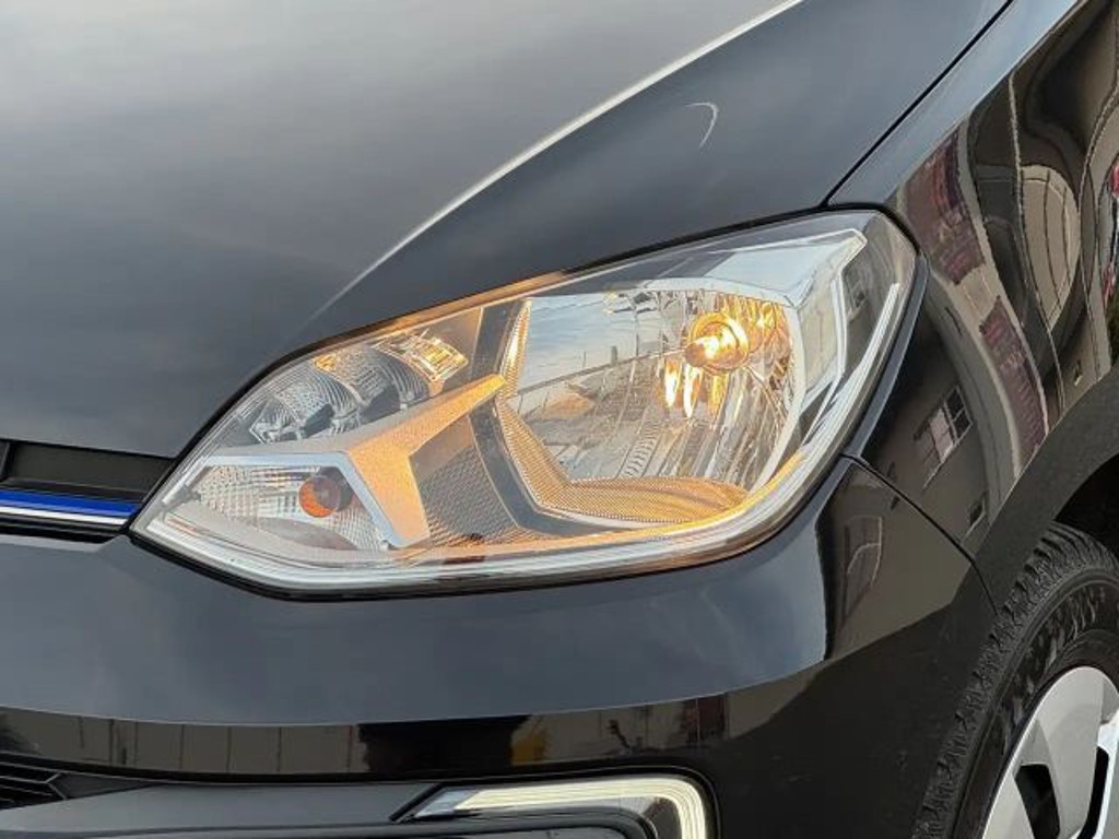 Volkswagen e-up!