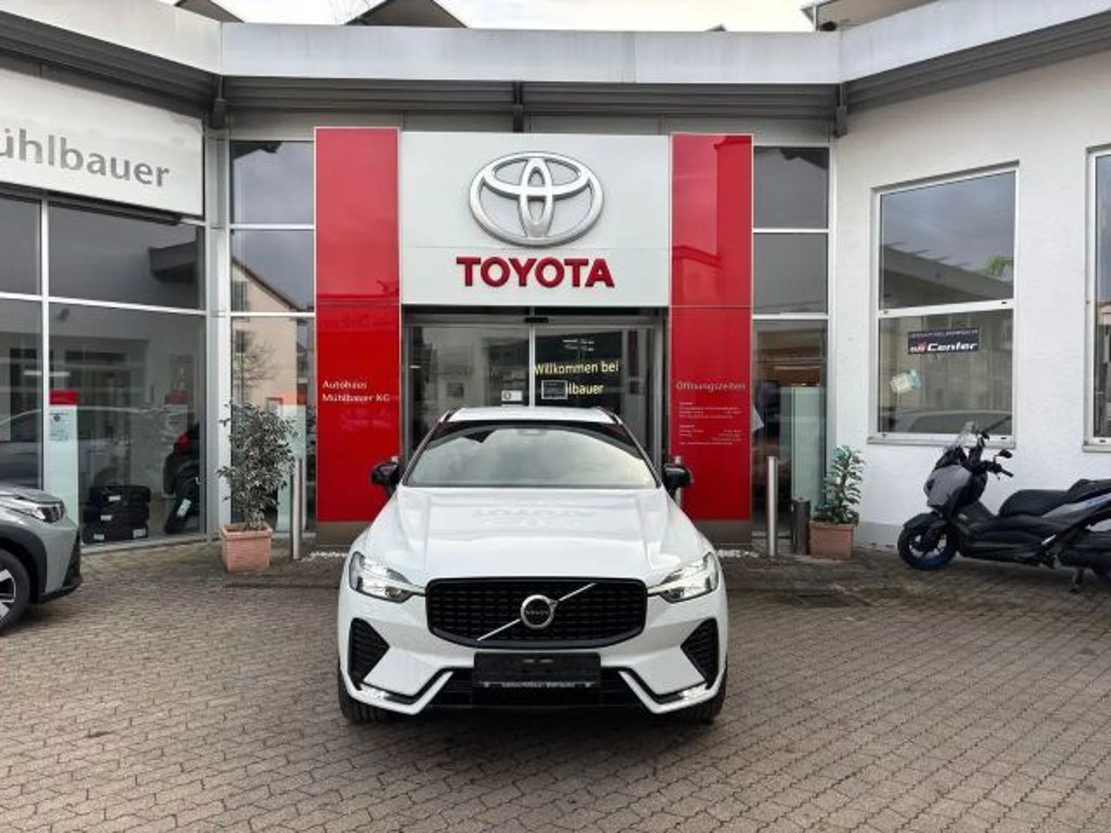 Volvo XC60 AWD R-Design