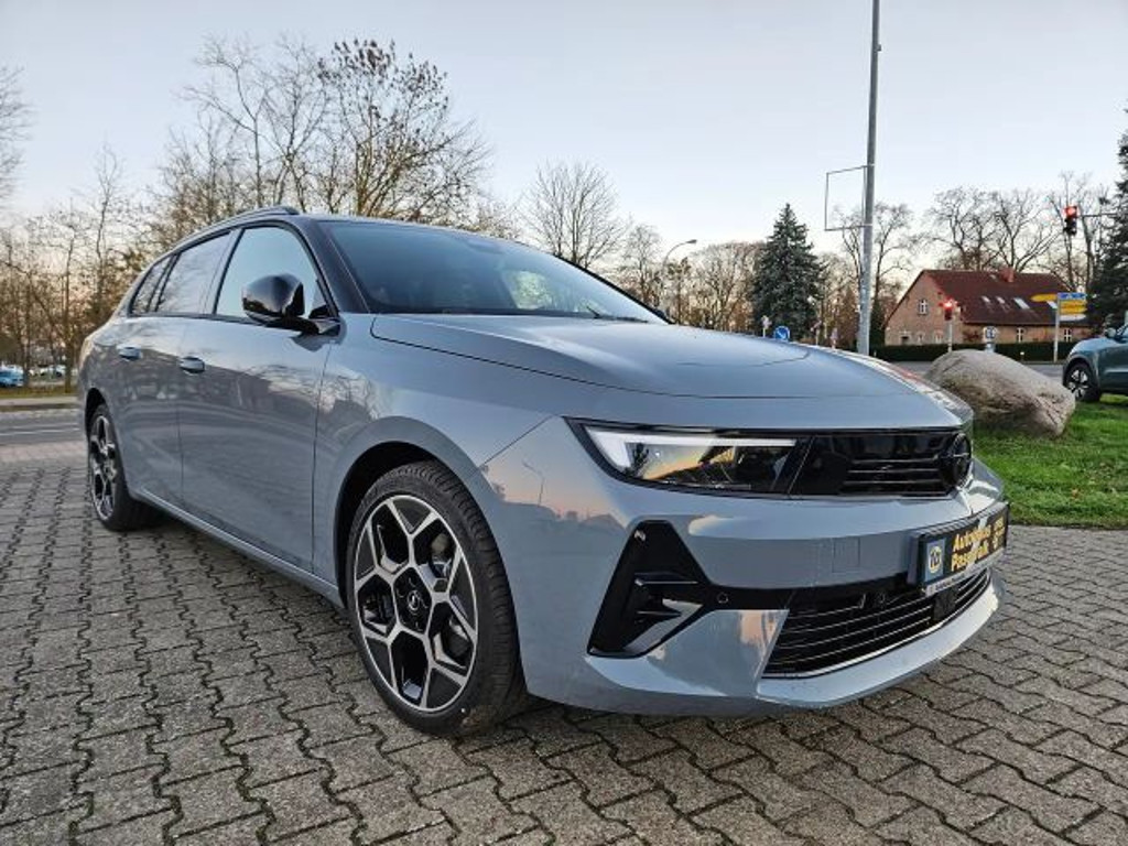 Opel Astra Sports Tourer Grand Sport GS-Line