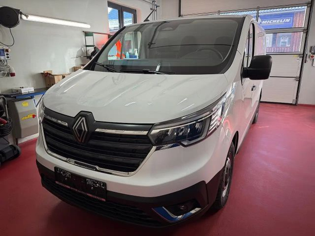 Renault Trafic dCi 150 L1H1