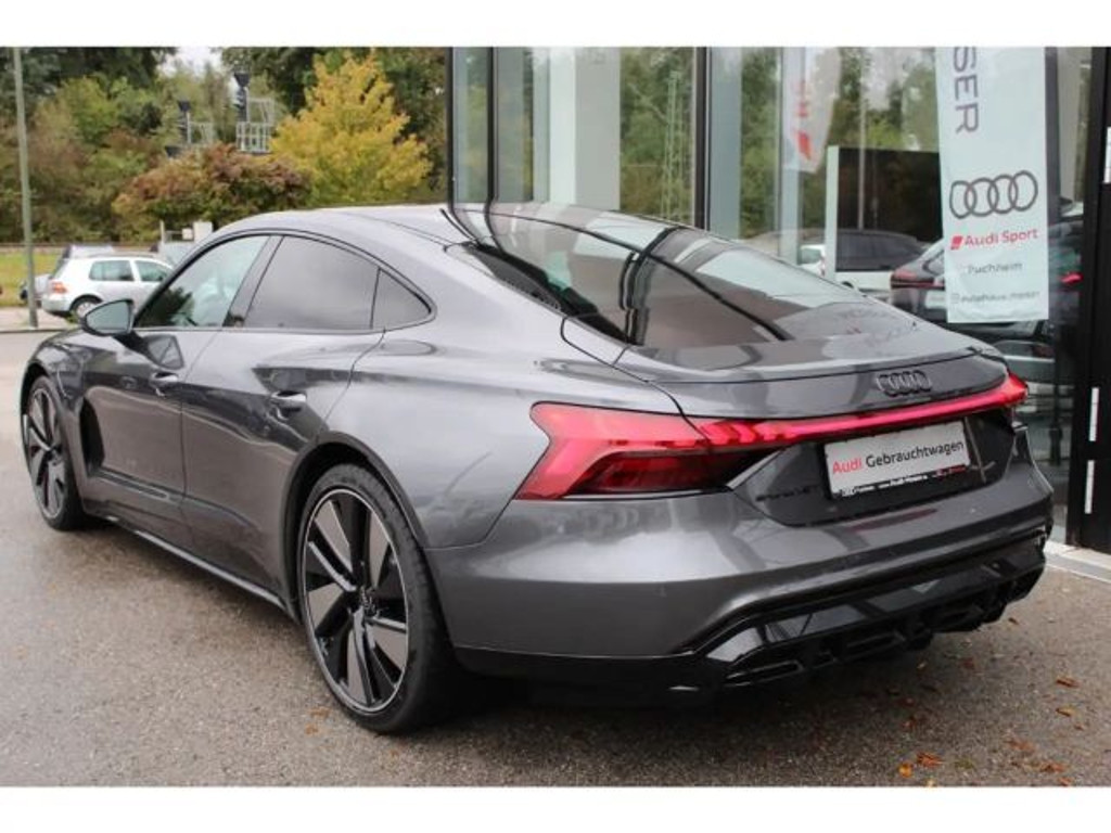 Audi e-tron GT