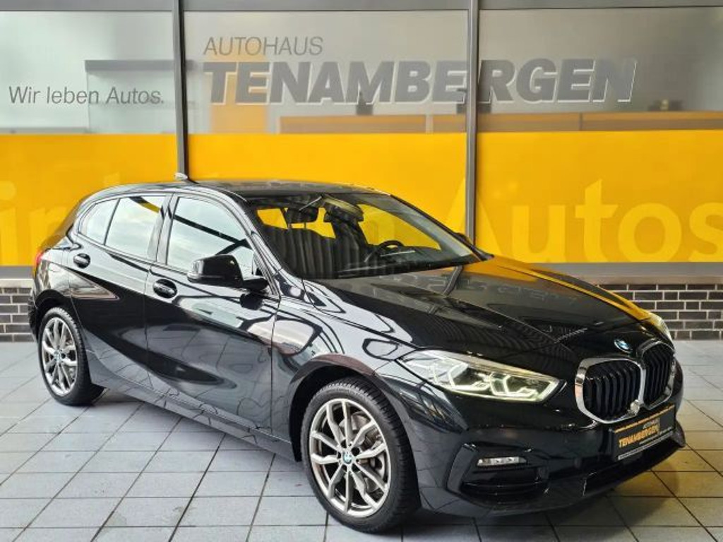 BMW 1 Serie 120 Sport Line Sedan 120i
