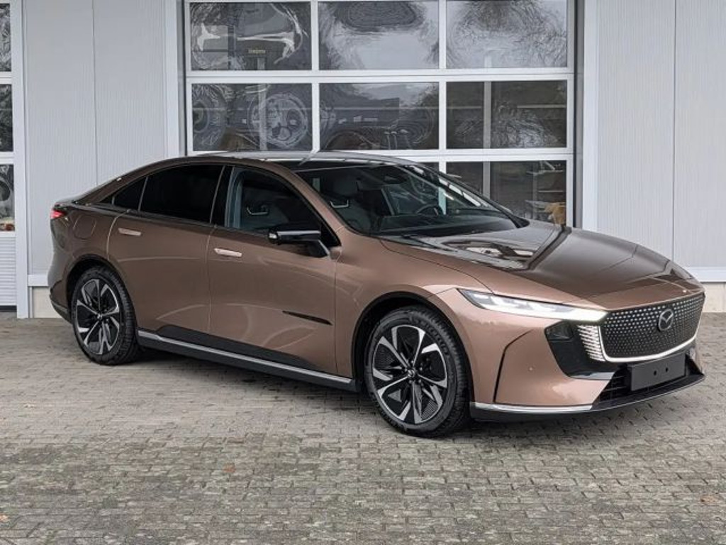 Mazda 6e