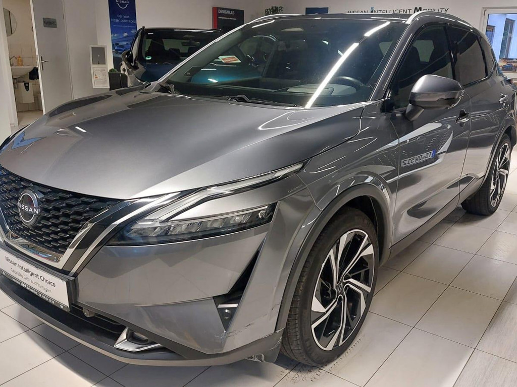 Nissan Qashqai Tekna AWD