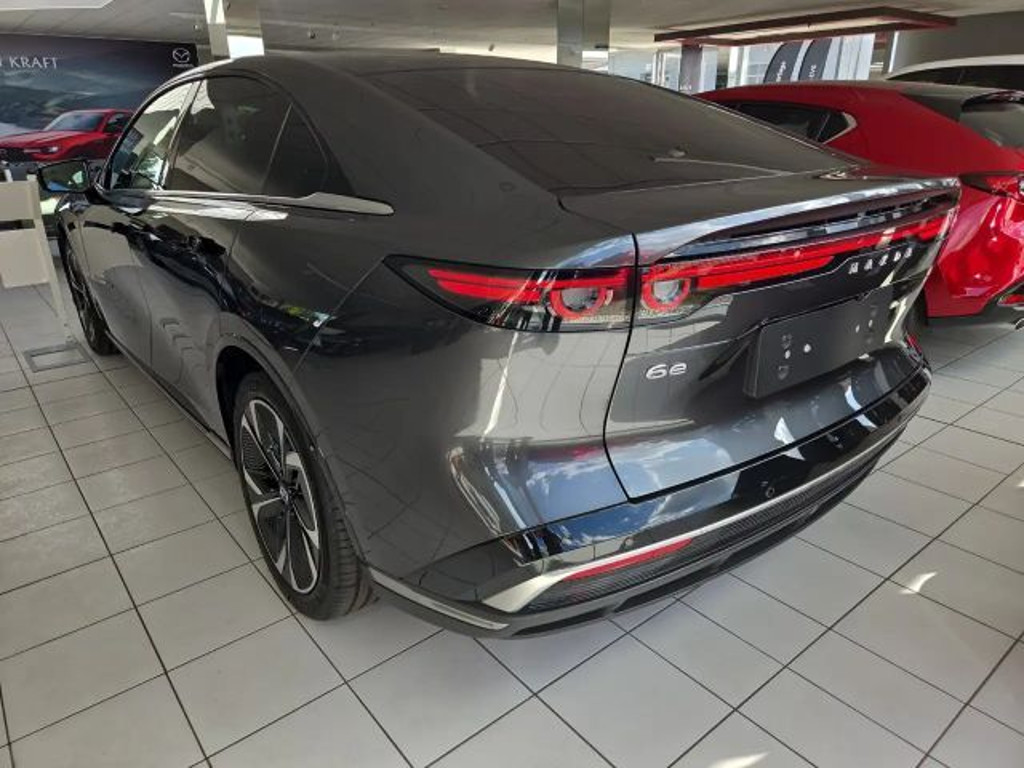 Mazda 6e