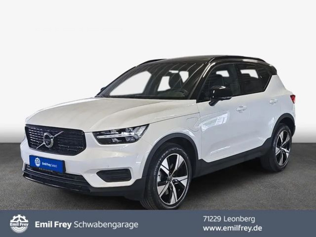 Volvo XC40 T5 Recharge Plus Dark