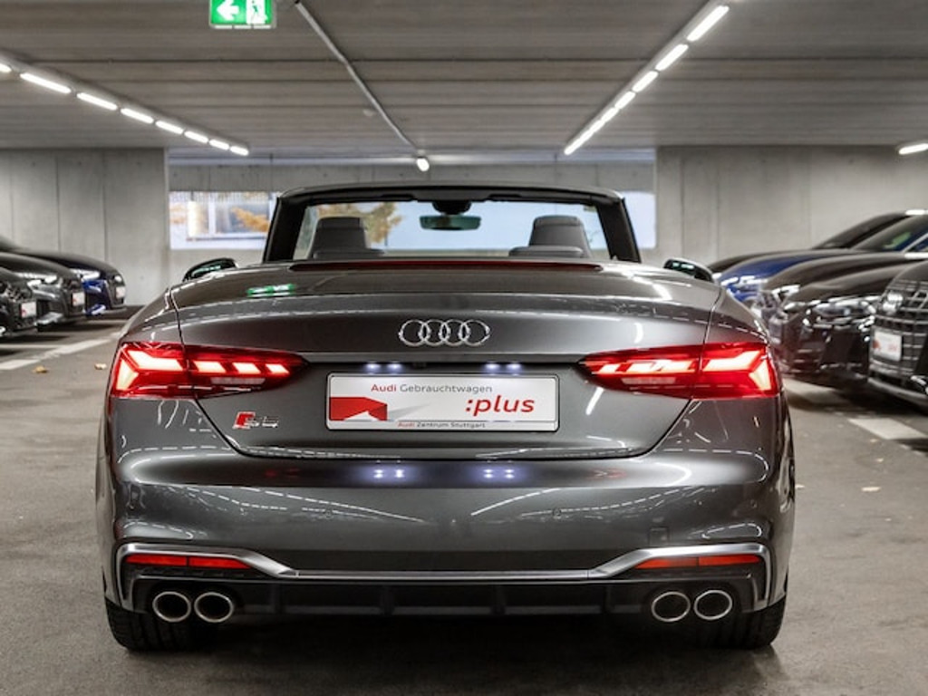 Audi S5