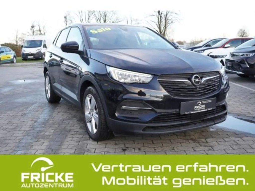 Opel Grandland Innovation Hybrid Edition