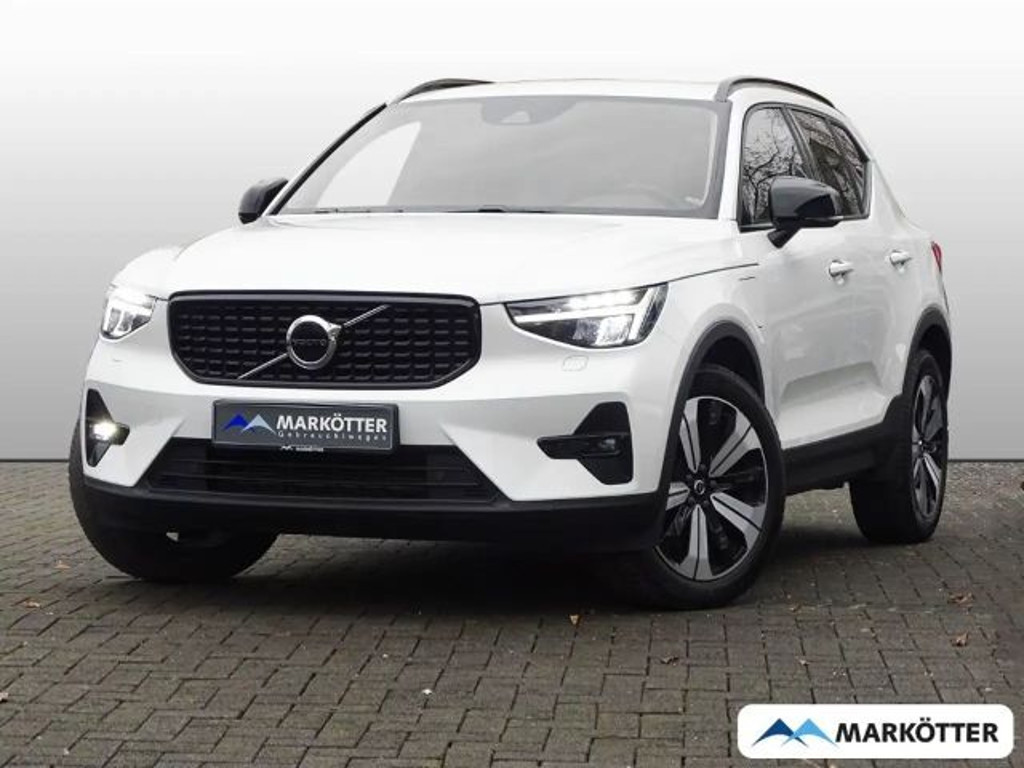Volvo XC40 Recharge Plus Dark