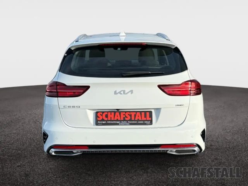 Kia Ceed GDi SportWagon PHEV Vision