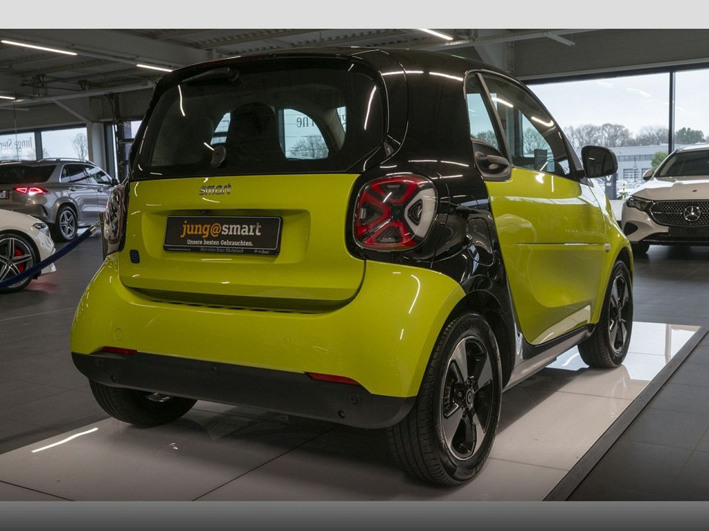 Smart EQ forfour