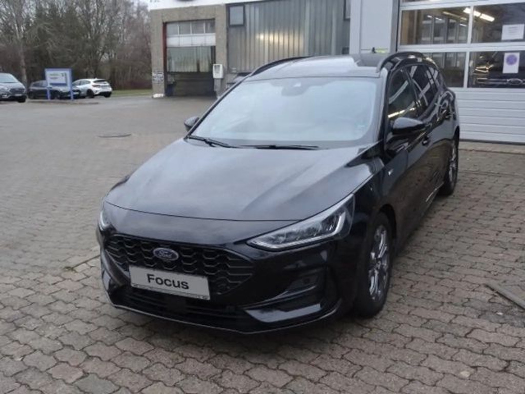 Ford Focus EcoBoost Wagon ST Line