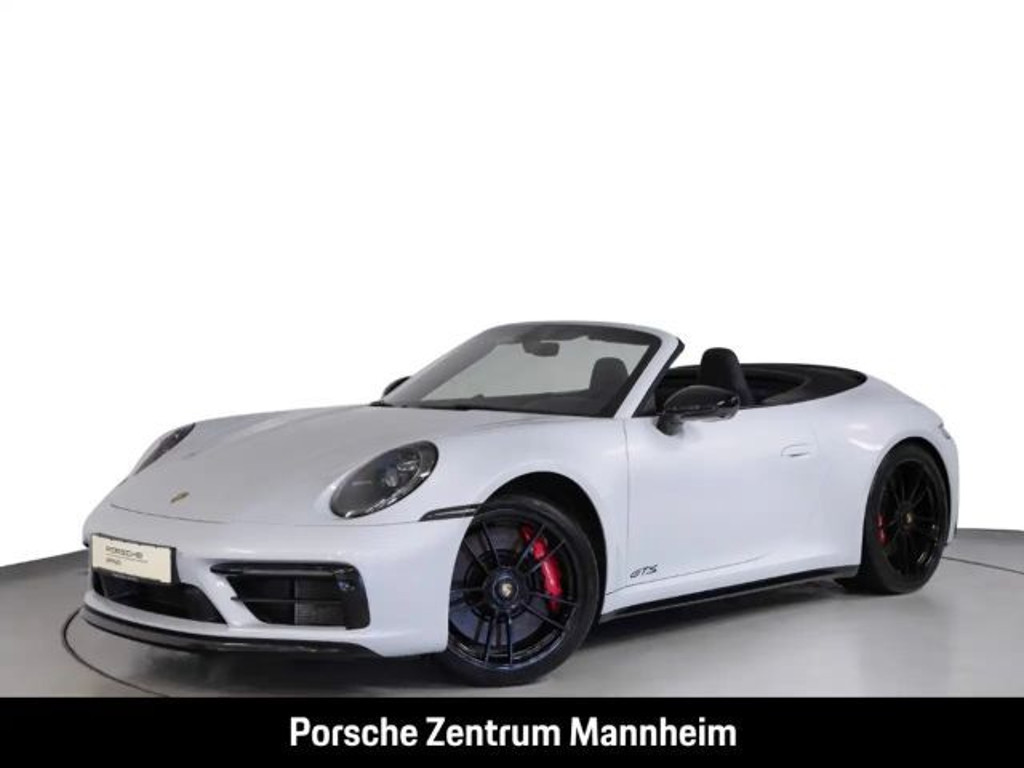 Porsche 992 GTS Cabrio Carrera 4