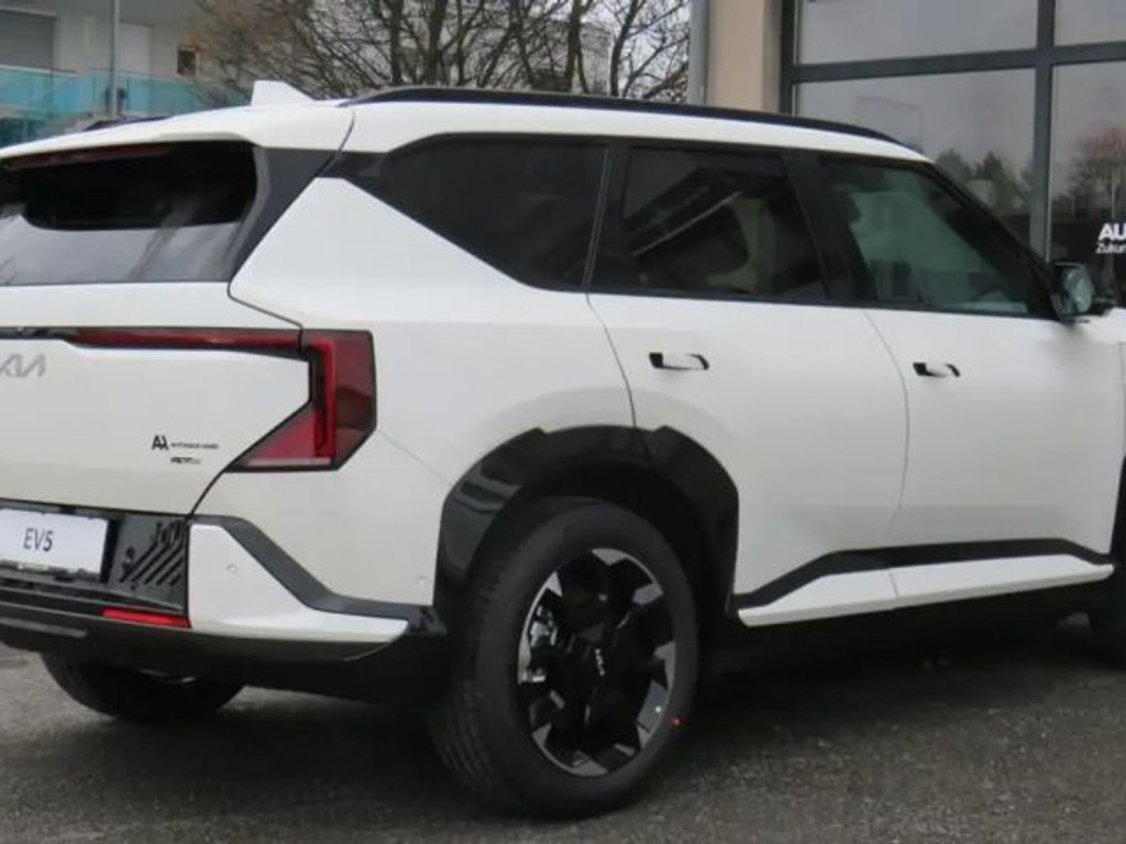 Kia EV5