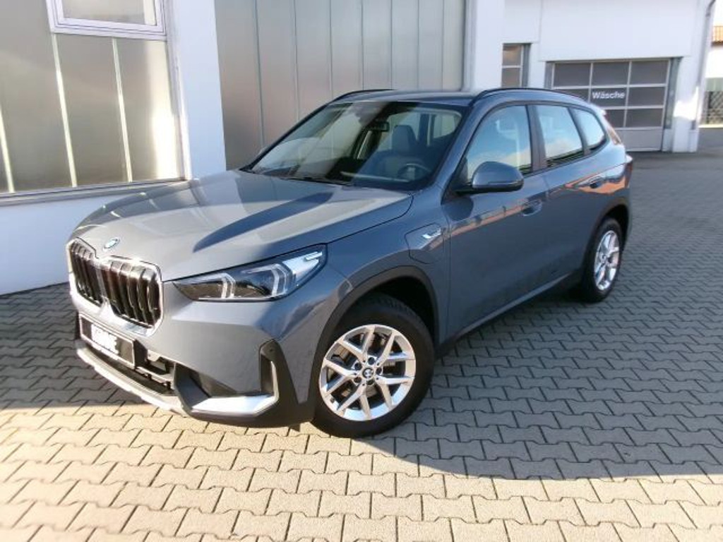 BMW X1 25exDrive LRH AHZV DVA DAB FLA LED EU6d