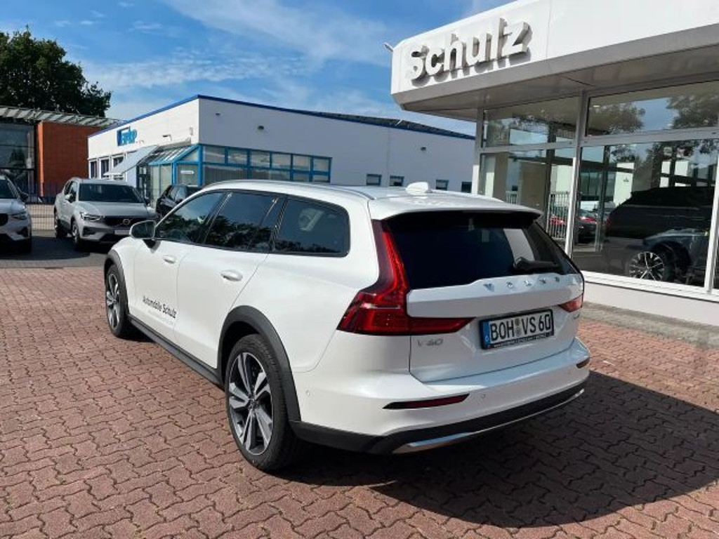 Volvo V60 Cross Country