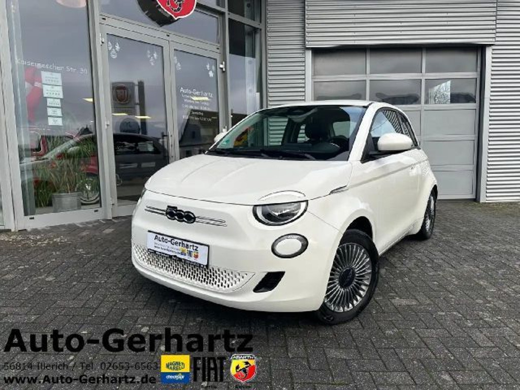Fiat 500e LED-TAGFAHRLICHT / RADIO / KLIMA