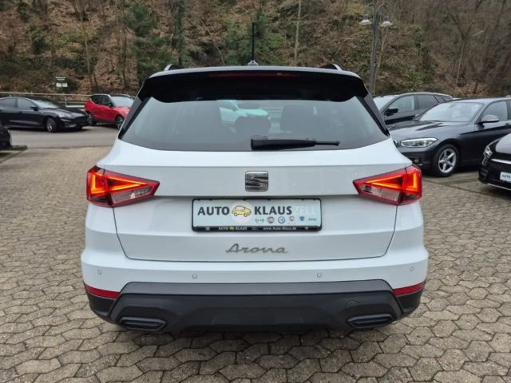 Seat Arona