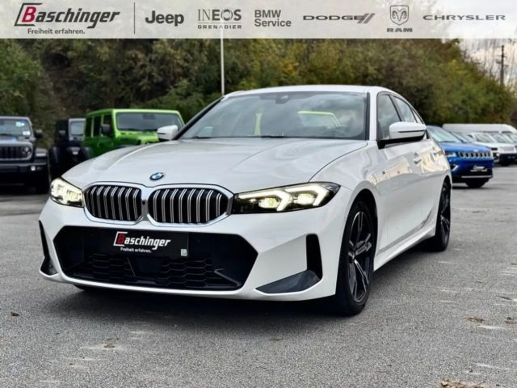 BMW 3 Serie 318 M-Sport Sedan 318i