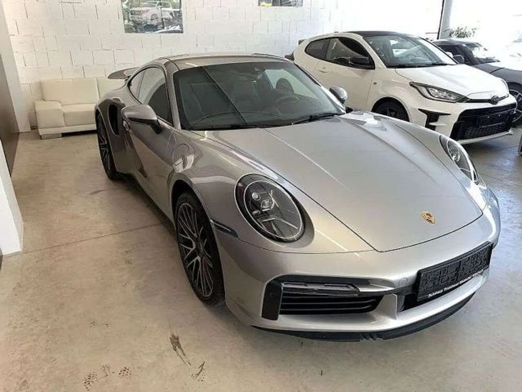 Porsche 992