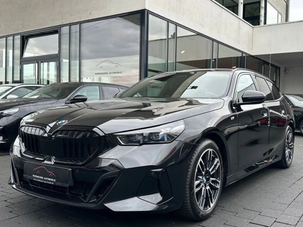 BMW 5 Serie 520 M-Sport xDrive Touring 520d