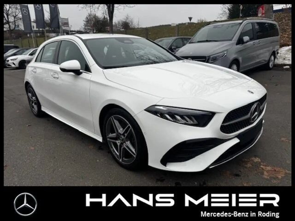 Mercedes-Benz A-Klasse A 220 AMG Line A 220 d