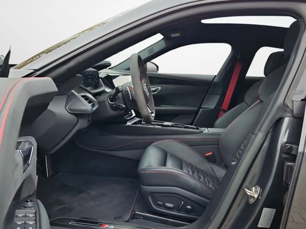 Audi RS e-tron GT