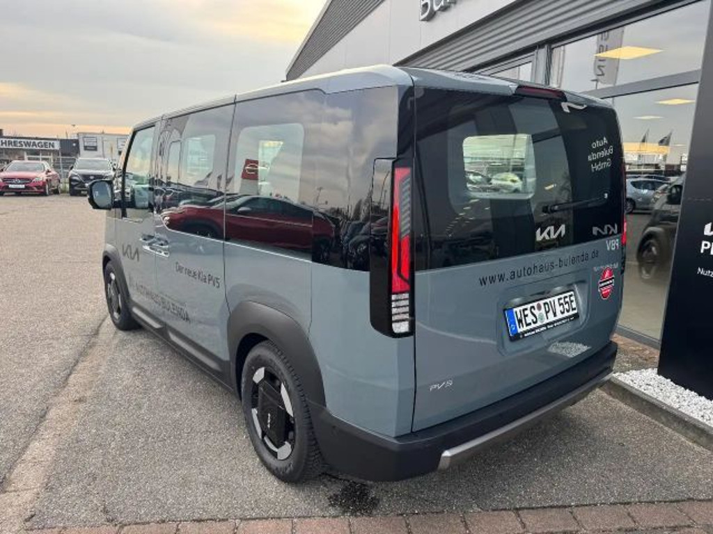 Kia PV5 Passenger