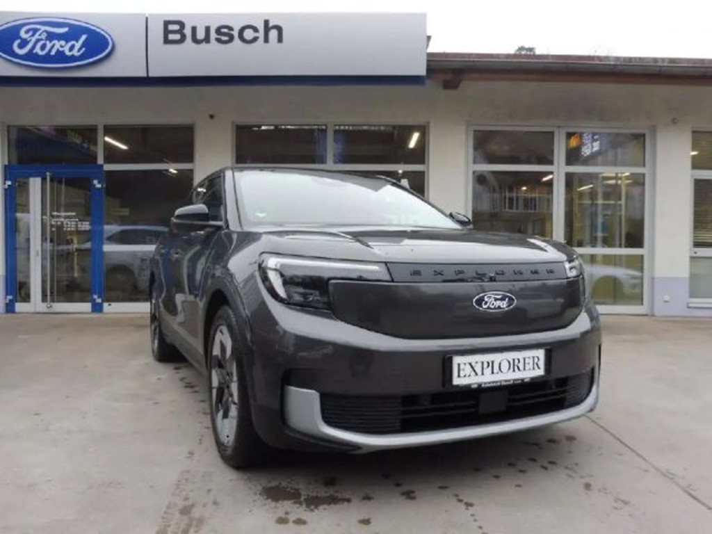 Ford Explorer RWD Premium