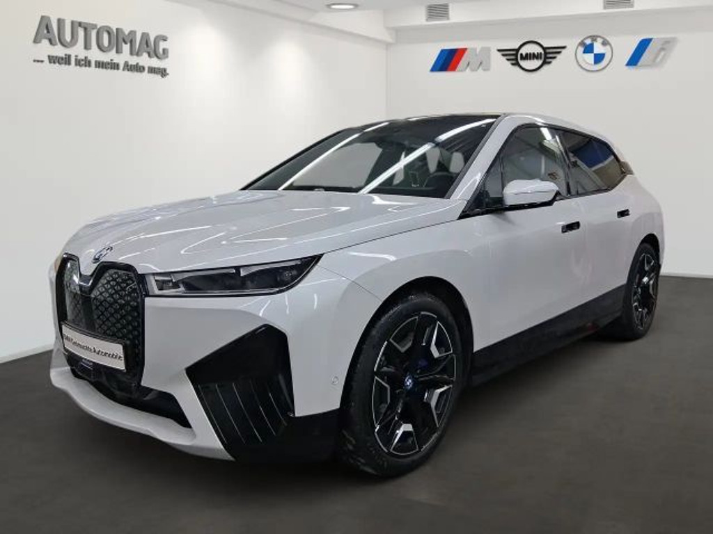 BMW iX xDrive40