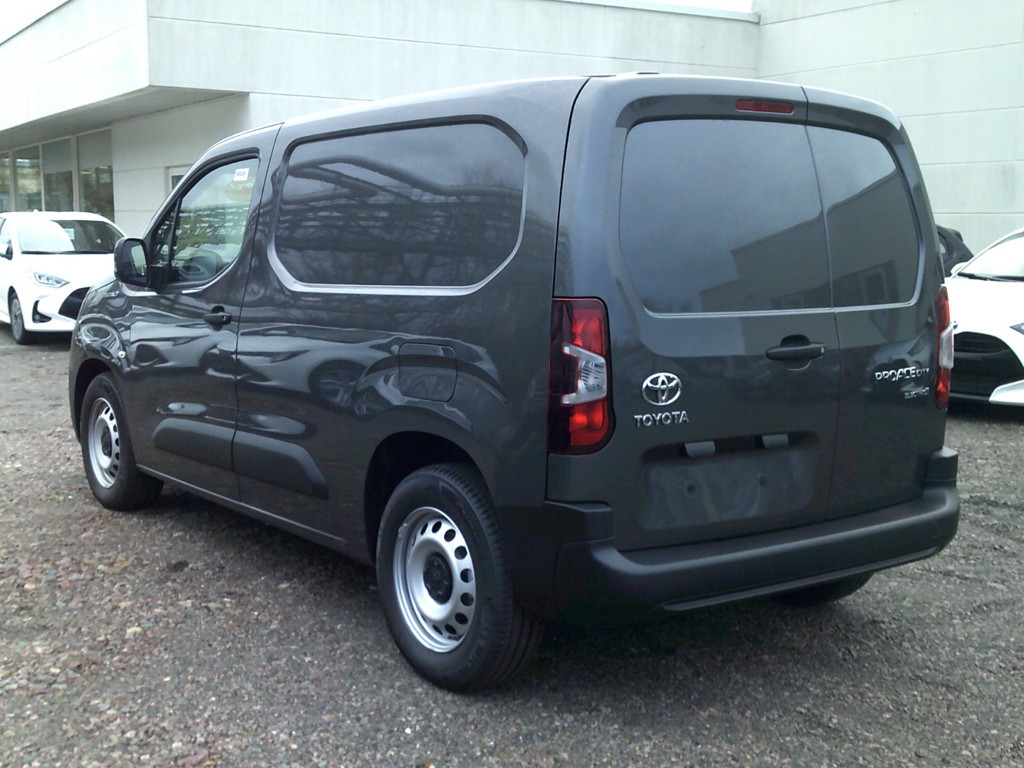 Toyota Proace City EV