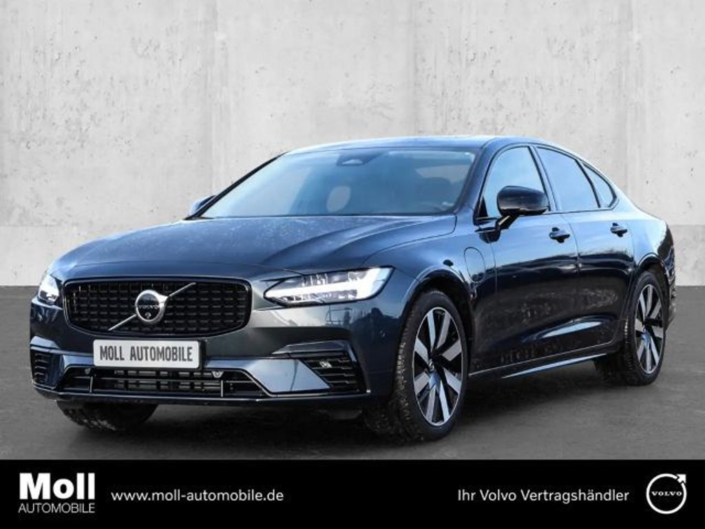 Volvo S90 AWD Recharge Plus Dark