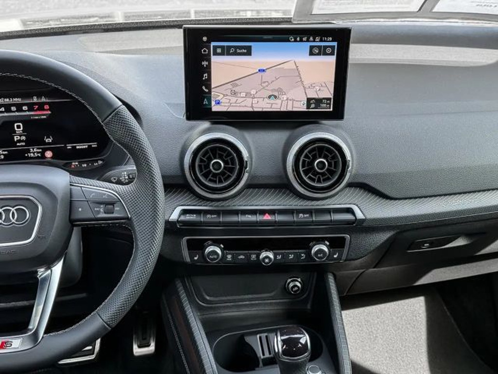 Audi SQ2