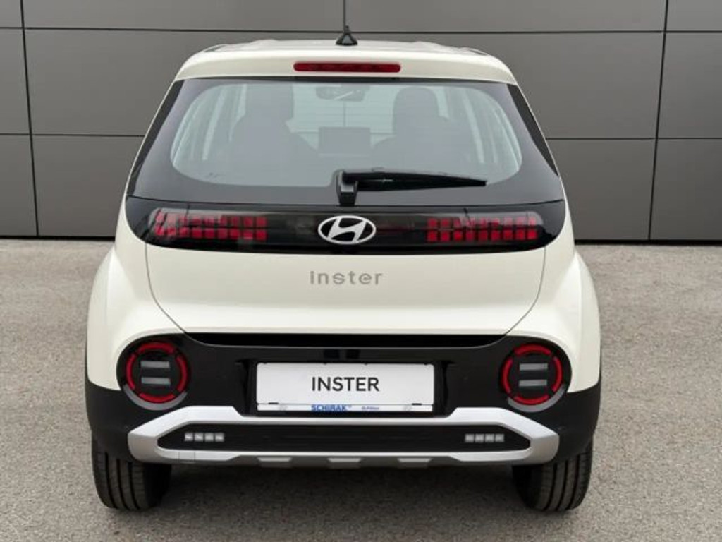 Hyundai INSTER