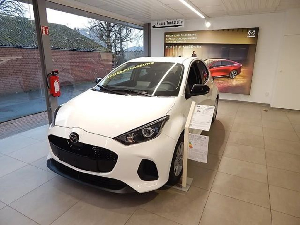 Mazda 2 Hybrid 1.5L Hybrid VVT-i 116 Centre-Line