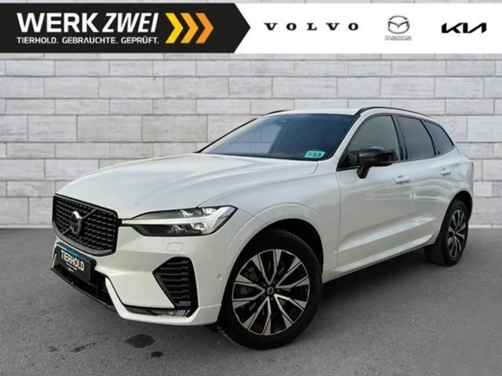 Volvo XC60 Plus Dark