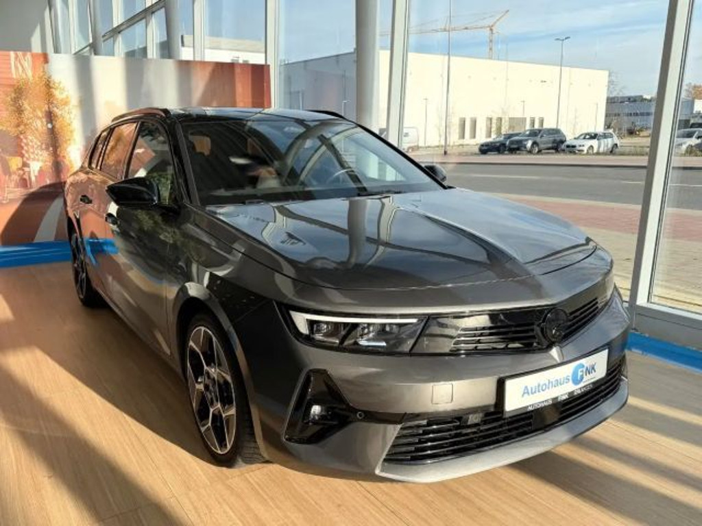 Opel Astra Sports Tourer Ultimate