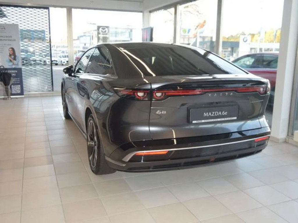 Mazda 6e
