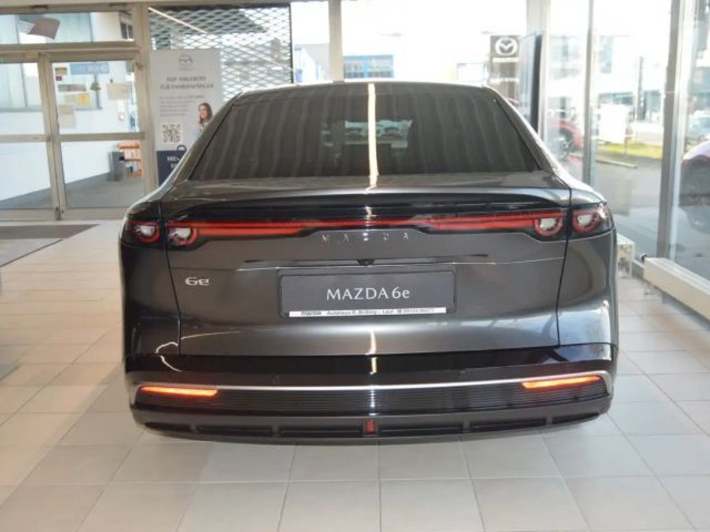 Mazda 6e