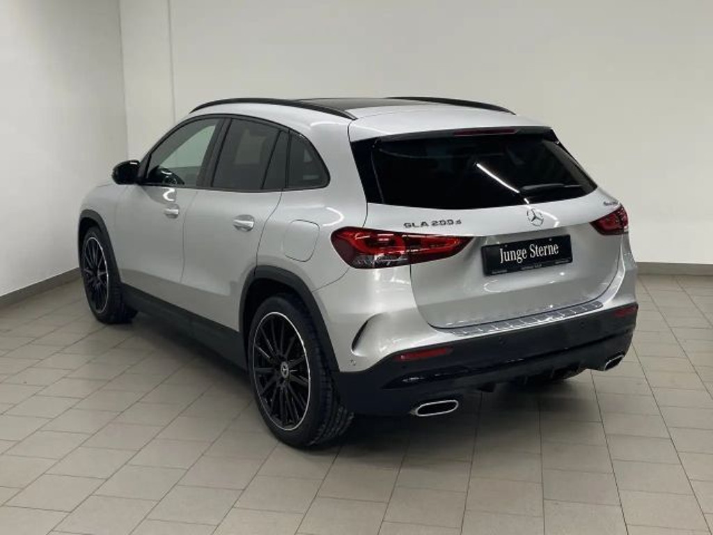 Mercedes-Benz GLA-Klasse