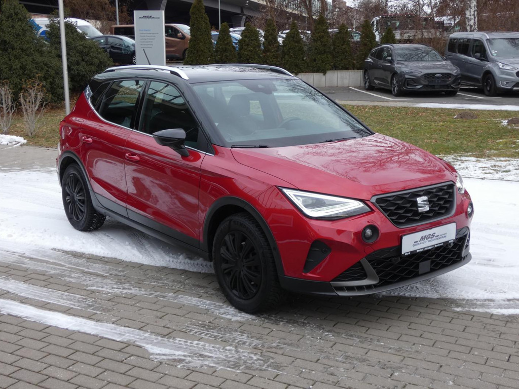 Seat Arona