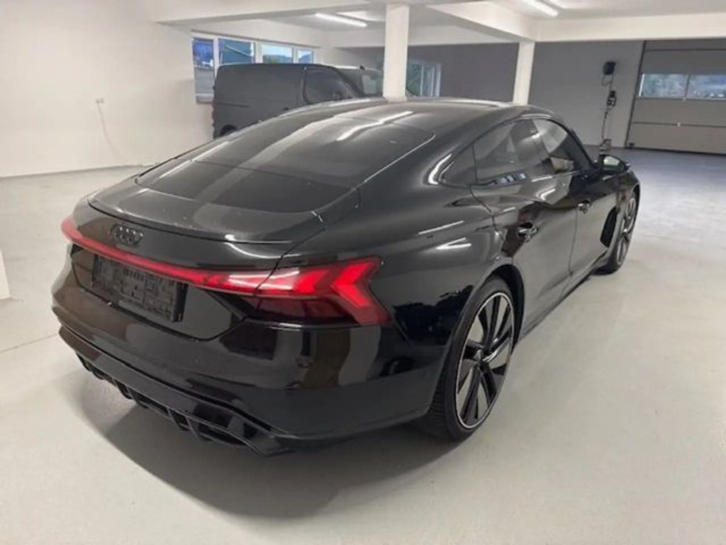 Audi e-tron GT