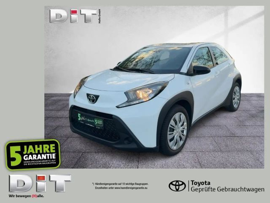 Toyota Aygo X Hatchback 1.0 VVT-i Play