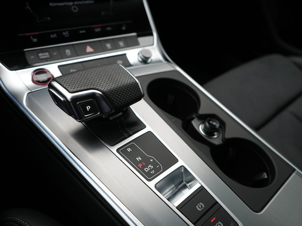 Audi S6 Avant Quattro